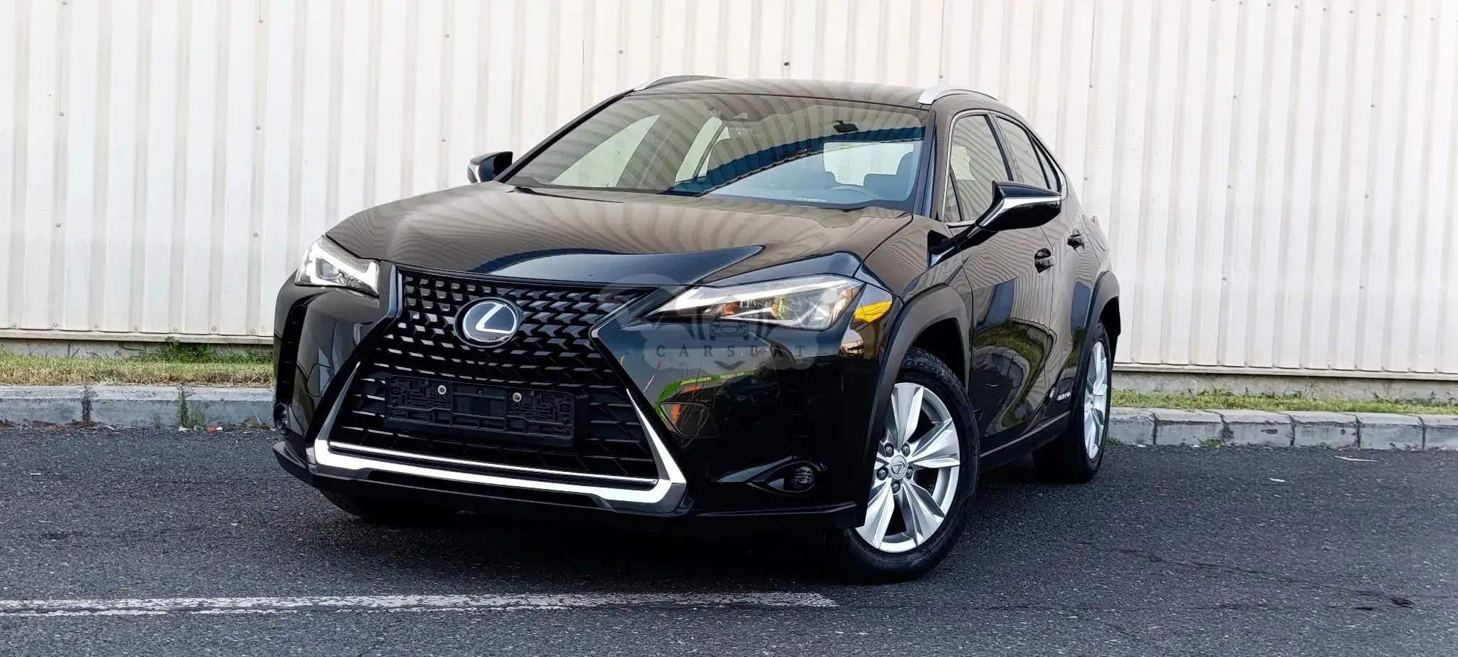 Lexus UX 250h FWD Business 2020