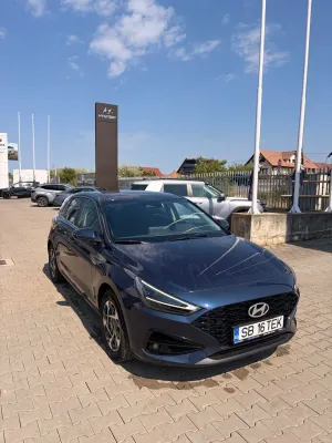 Hyundai i30 III [2016 - Prezent] 1.5 96CP M/T Highway 2025