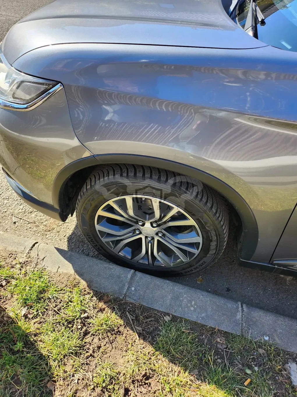 Mitsubishi Outlander III [2012 - 2021] 2.2L DI-D AS&G 6MT 4WD Intense A80 2016
