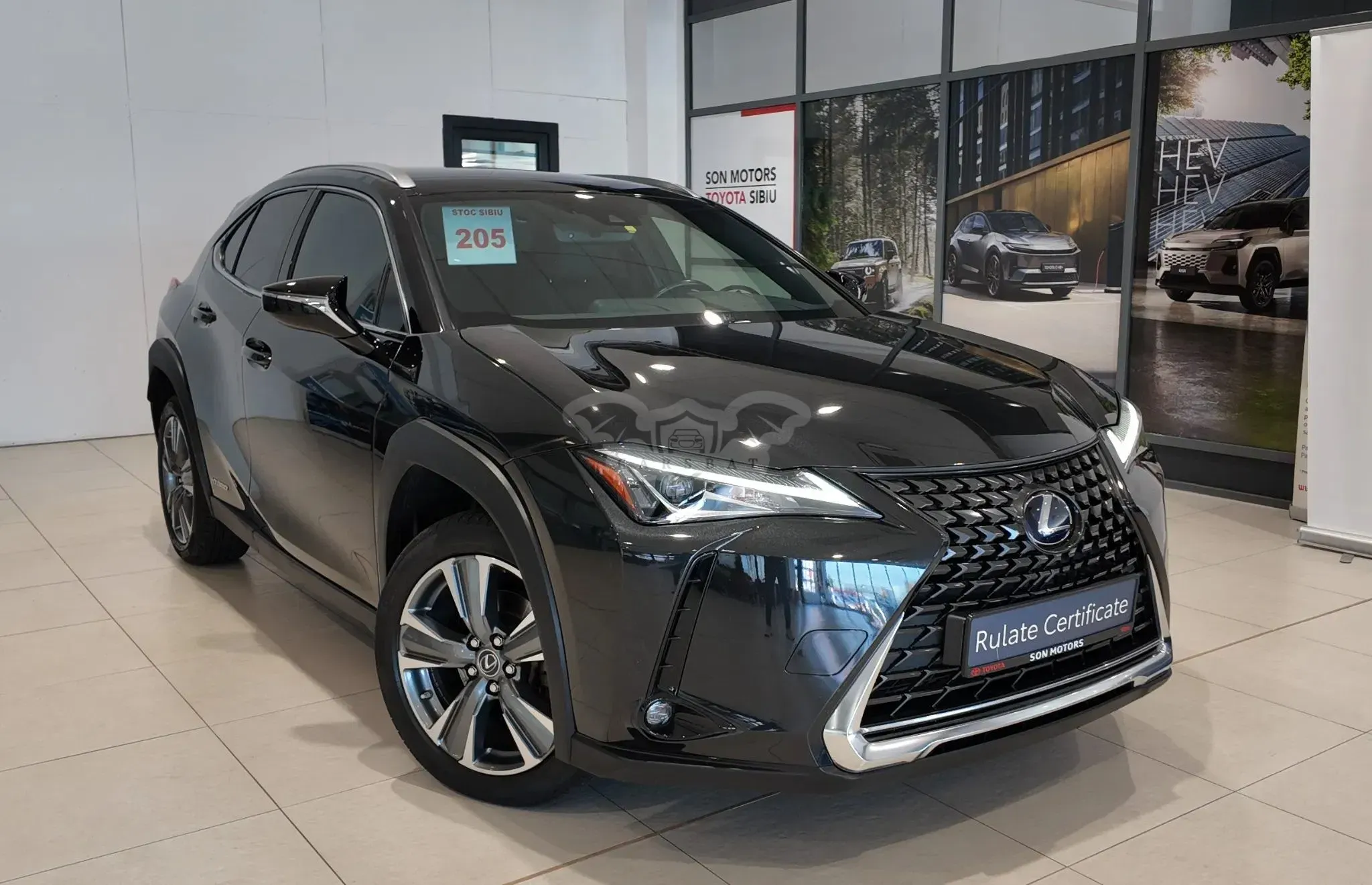 Lexus UX 250h 2021