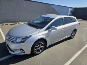 Toyota Avensis III [2009 - 2018] 2.0 D-4D 2015
