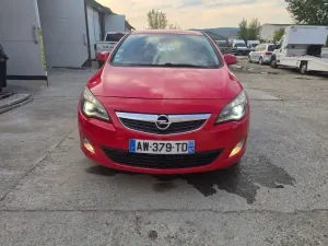 Opel Astra J [2009 - 2018] 2010