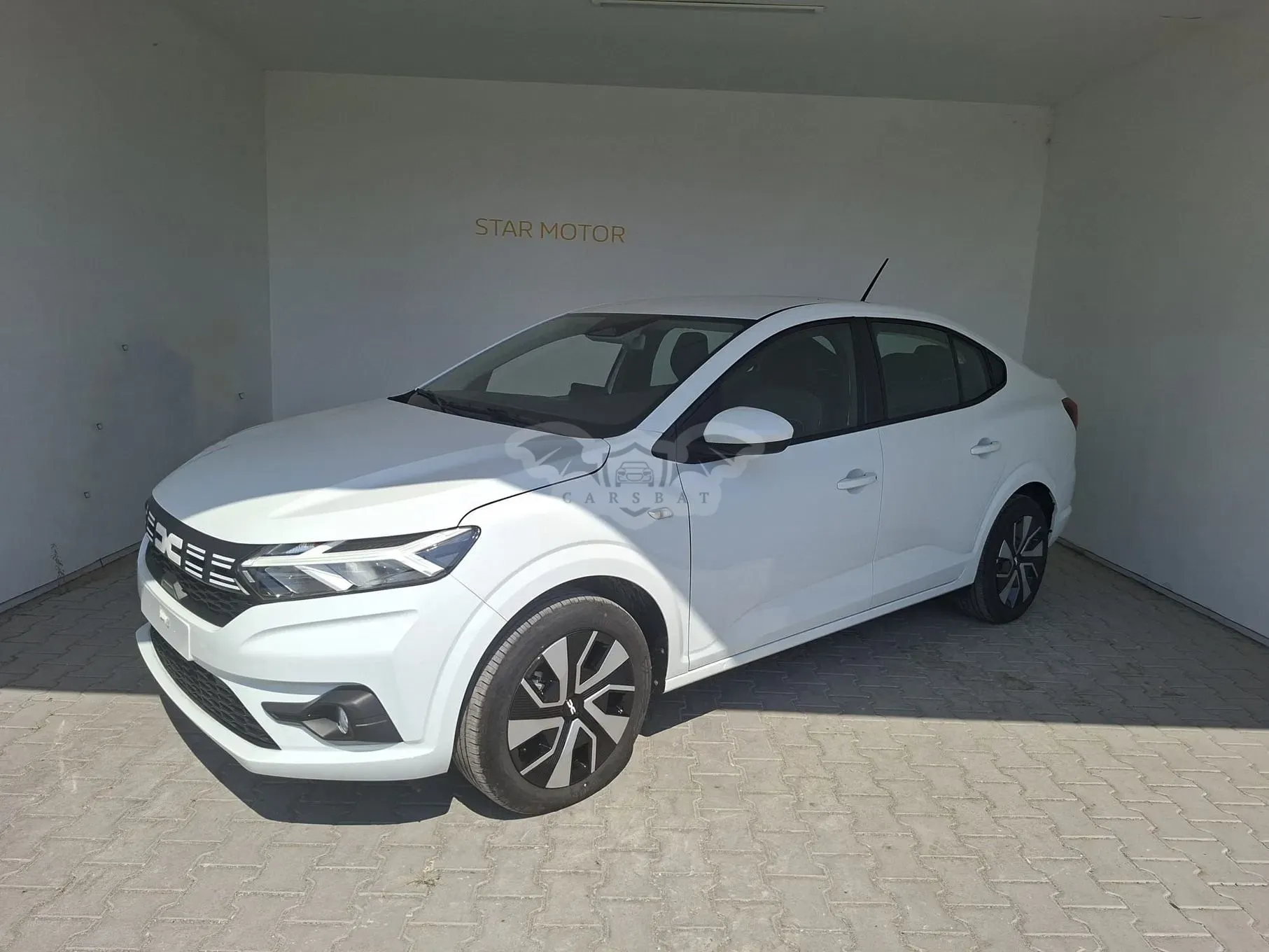 Dacia Logan ECO-G 100 MT5 Expression 2024