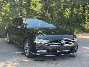 Volkswagen Passat B8 [2014 - Prezent] 2.0 TDI DSG R Executive 2020