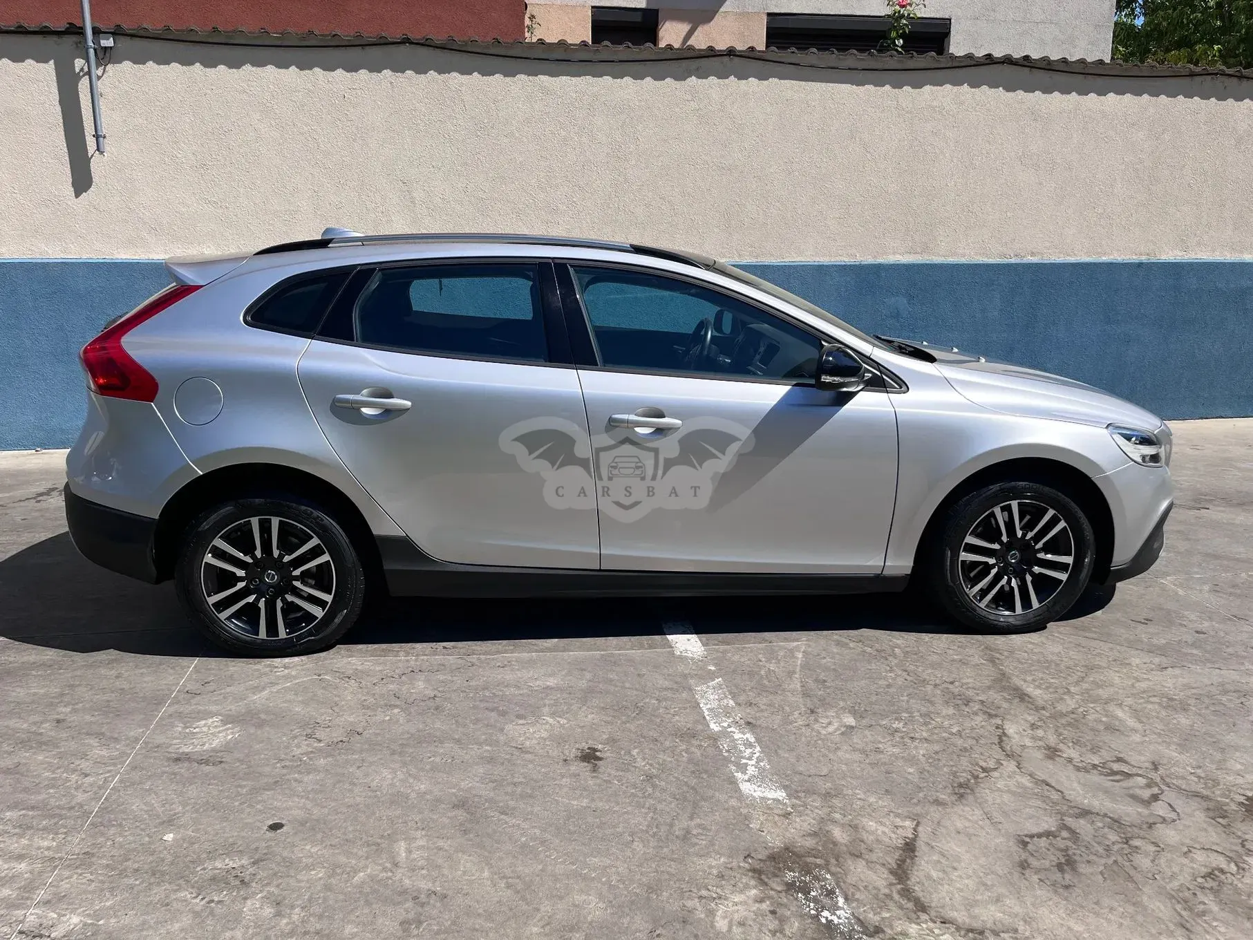 Volvo V40 II [2012 - Prezent] 2017