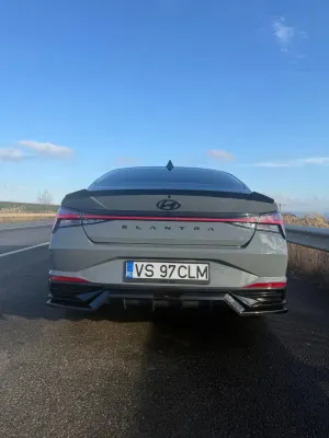 Hyundai Elantra VII [2020 - Prezent] 1.6 l 123 CP CVT Exclusive Navi 2022