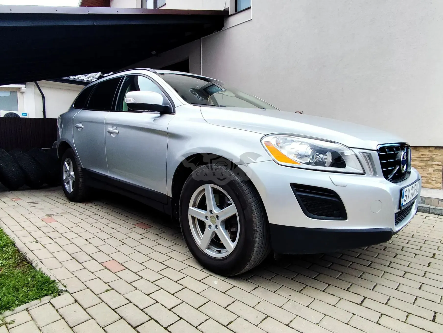 Volvo XC60 I [2008 - 2017] D3 Momentum 2013