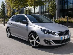 Peugeot 308 II [2013 - 2021] PureTech 130 EAT6 Stop & Start GT-Line Edition 2017