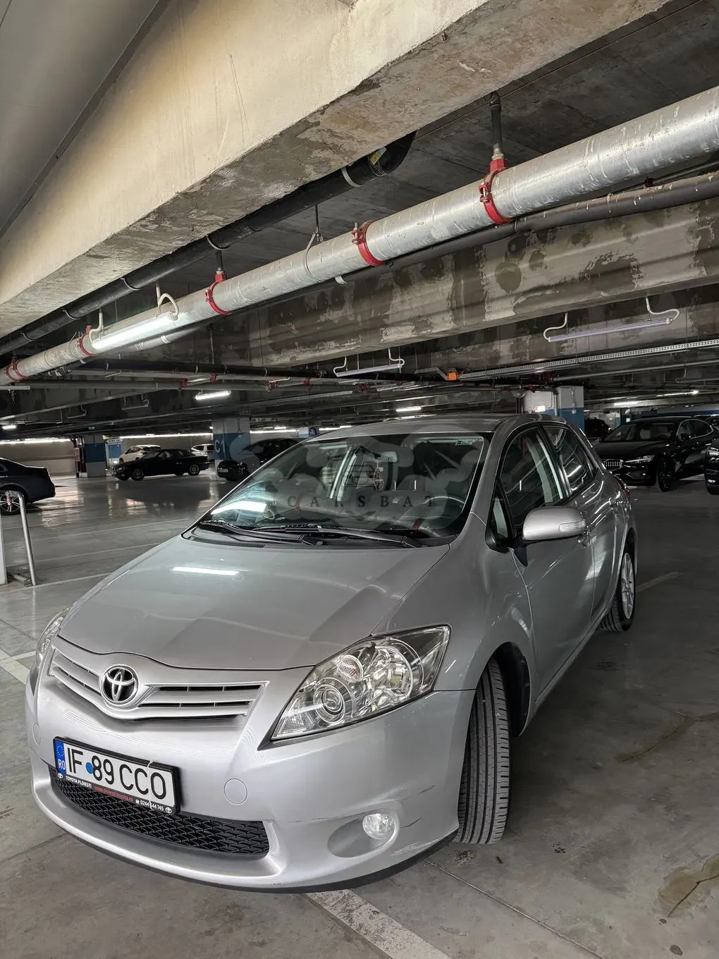 Toyota Auris 1.6 L Valvematic M/M Executive 2012