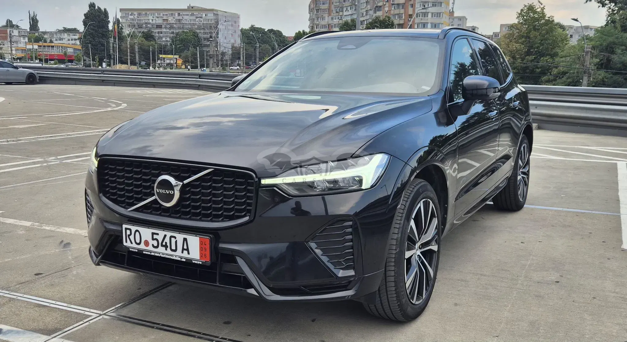 Volvo XC60 II [2017 - Prezent] B4 MHEV AT AWD Ultimate Dark 2023