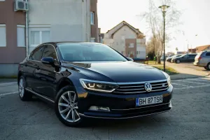 Volkswagen Passat B8 [2014 - Prezent] 2.0 TDI DSG (BlueMotion Technology) Highline 2015