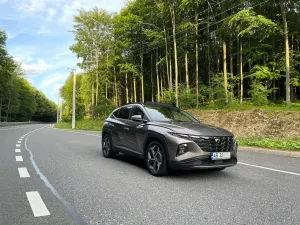 Hyundai Tucson III [2020 - Prezent] PHEV 1.6 l 265 CP 4WD 6AT Luxury 2023