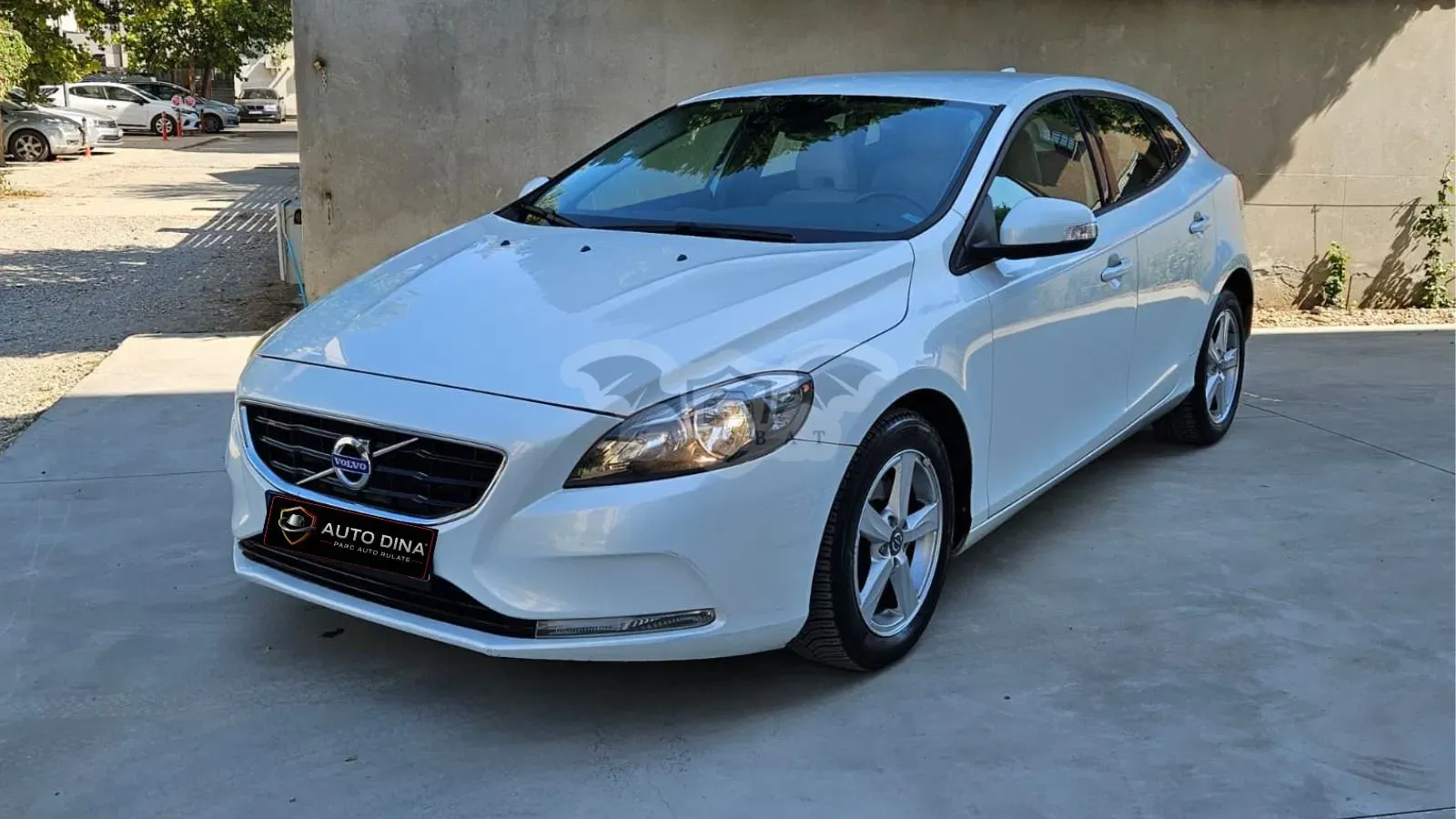 Volvo V40 2013