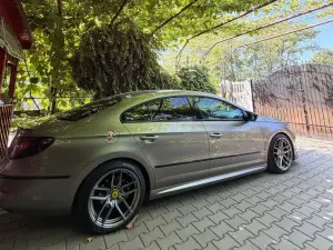 Volkswagen Passat CC 2.0 TDI 4Motion DSG BlueMotion Technolog 2011