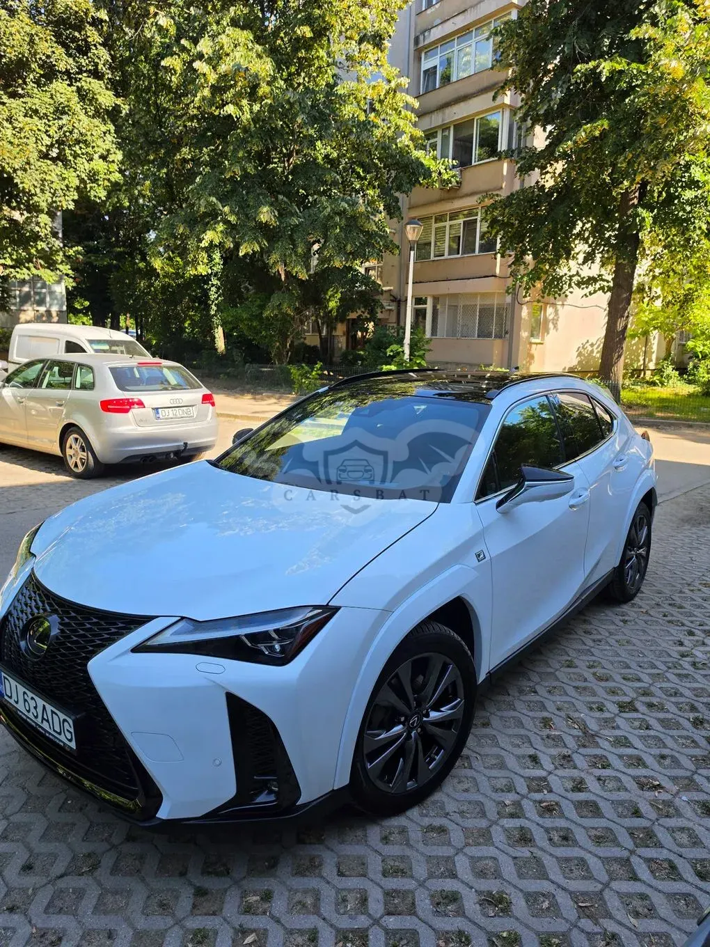 Lexus UX 2023