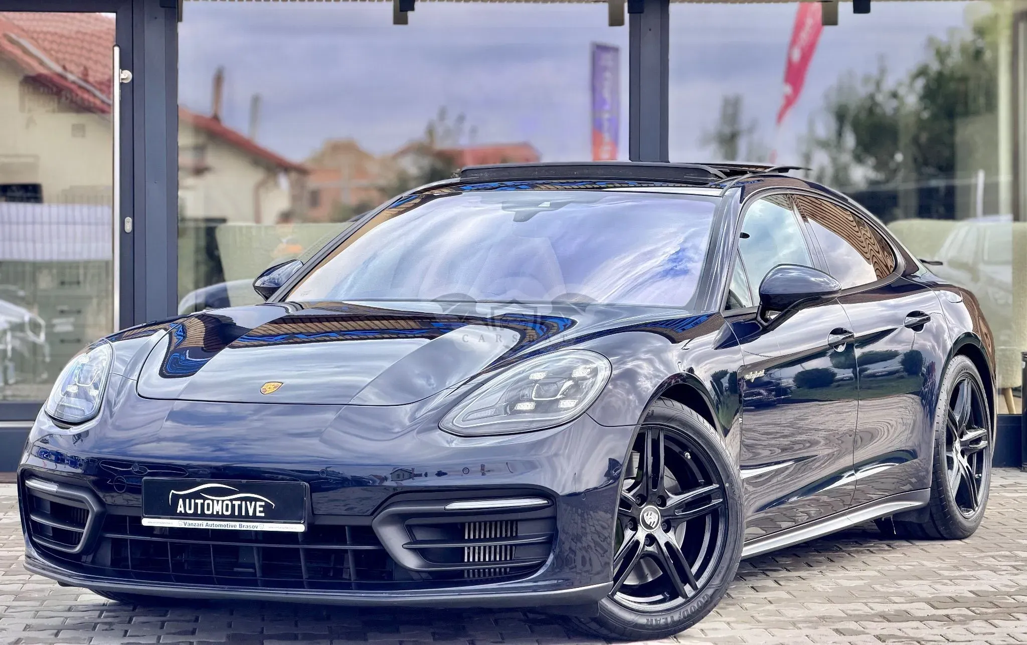 Porsche Panamera 4 2021