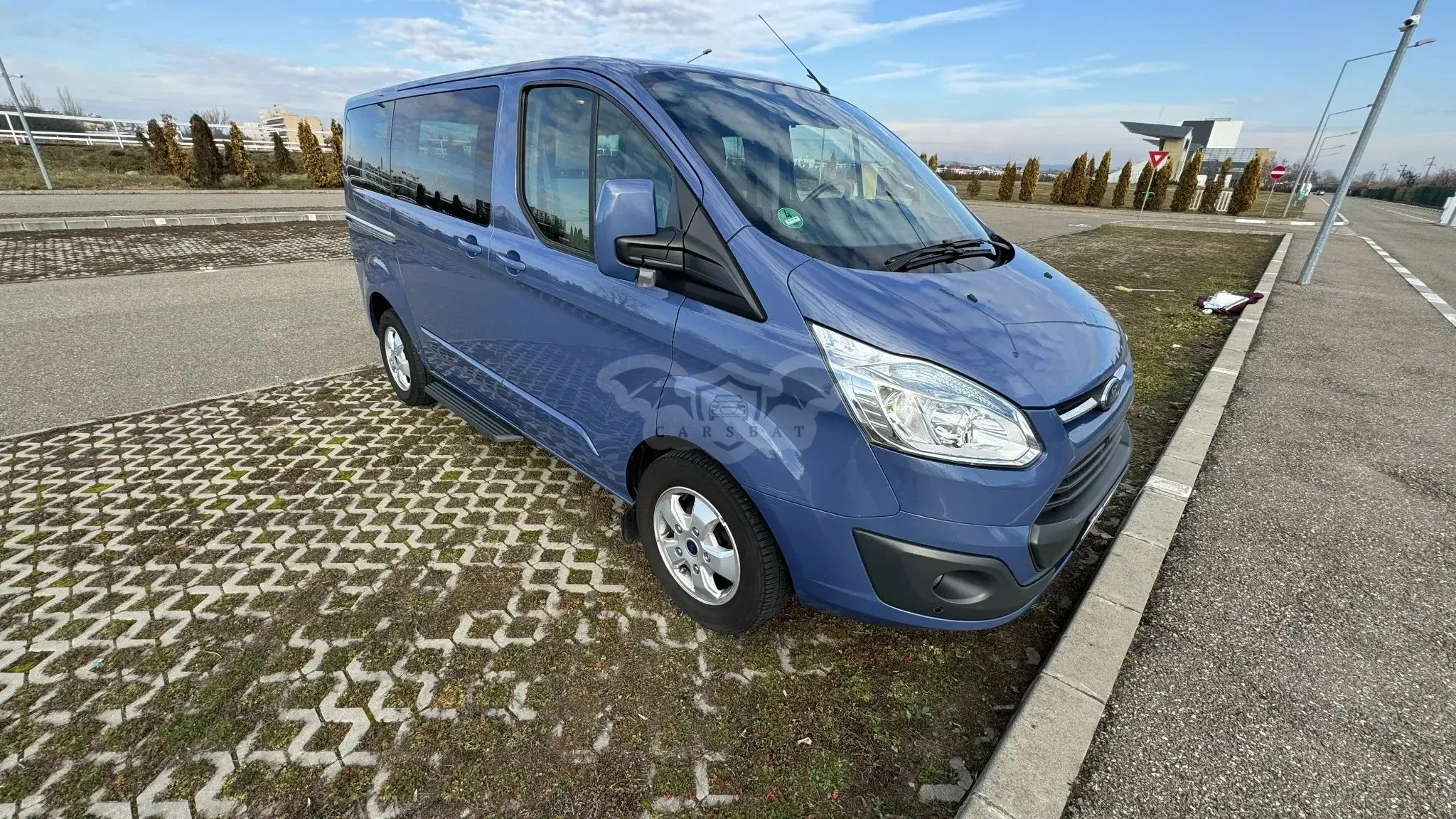 Ford Tourneo Custom 300 L2H1 VA Titanium 2015