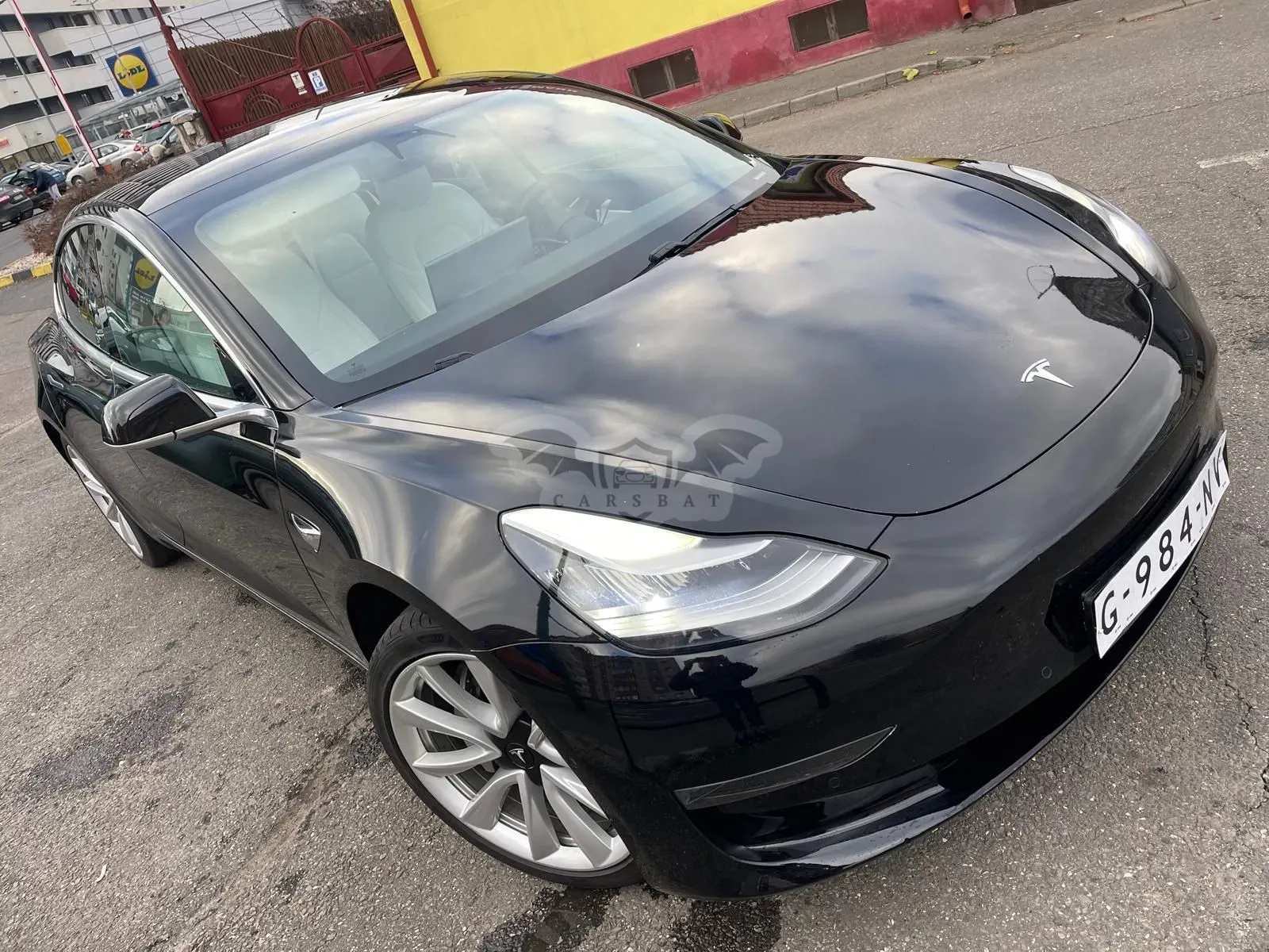 Tesla Model 3 2019