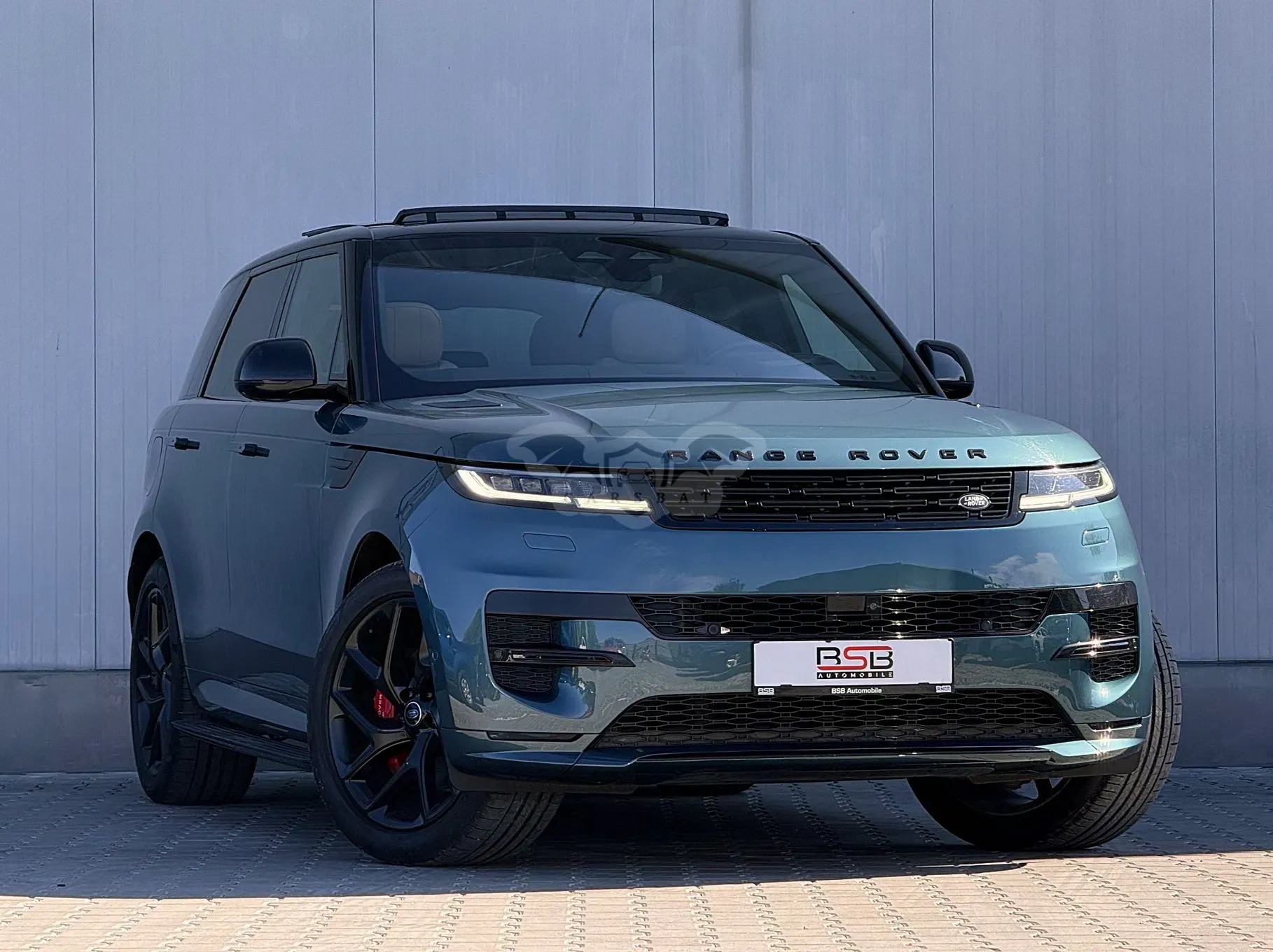 Land Rover Range Rover Sport III [2022 - Prezent] 3.0 I6 D250 MHEV HSE Dynamic Stealth 2023
