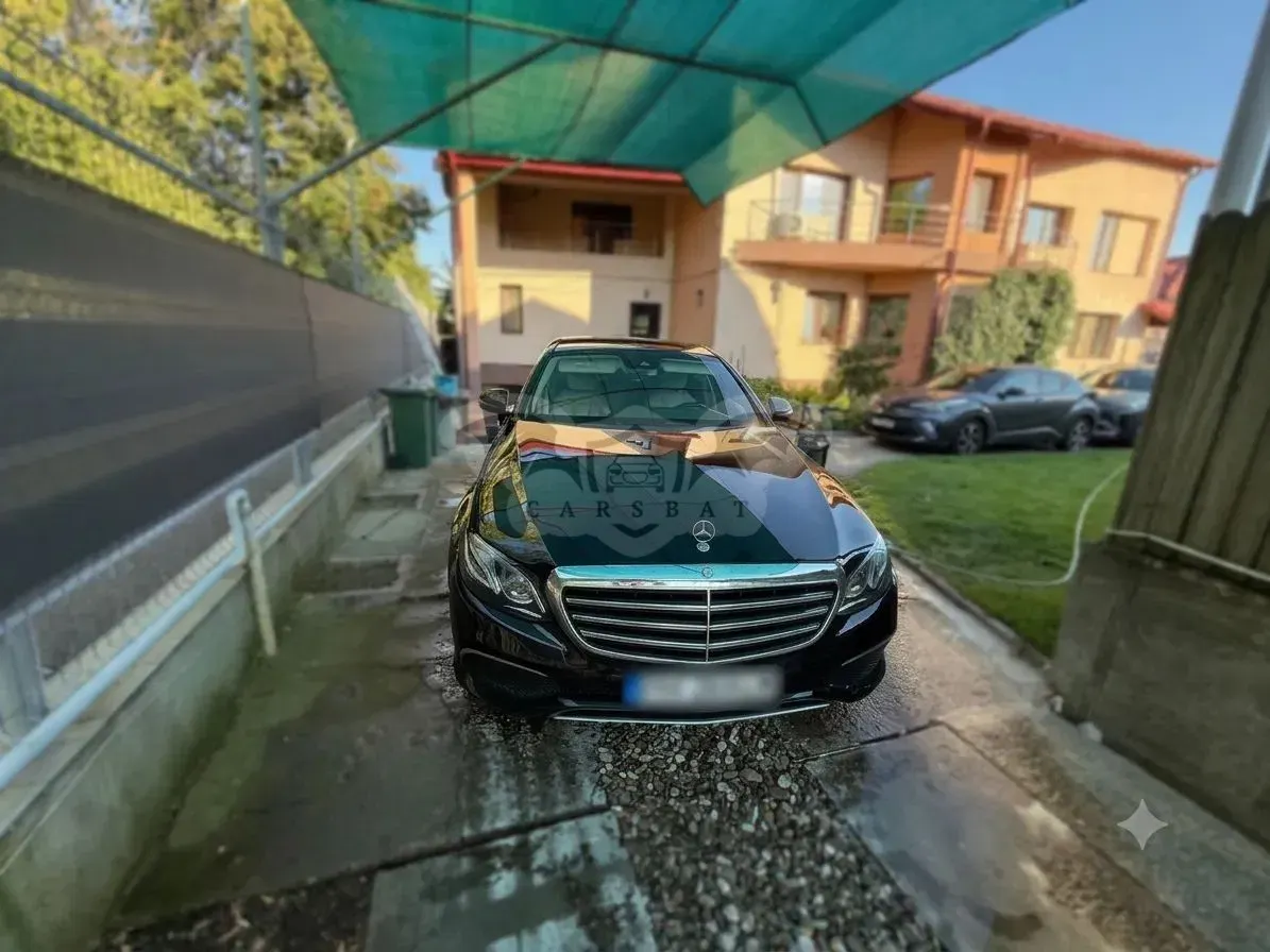 Mercedes-Benz E W213 [2016 - 2023] 220 d Aut. 2016