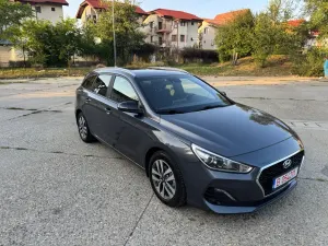 Hyundai i30 1.0 T-GDI 120CP 5DR M/T Launch Edition Highway 2018