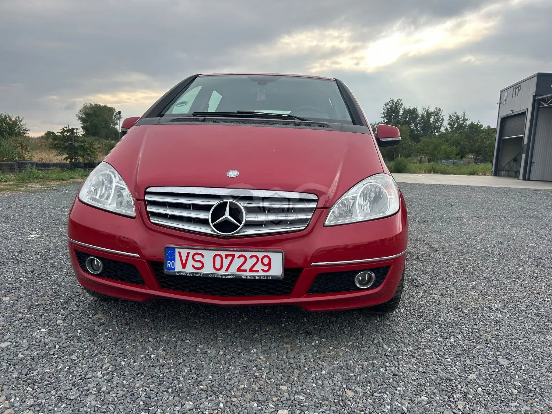 Mercedes-benz A 180 2013