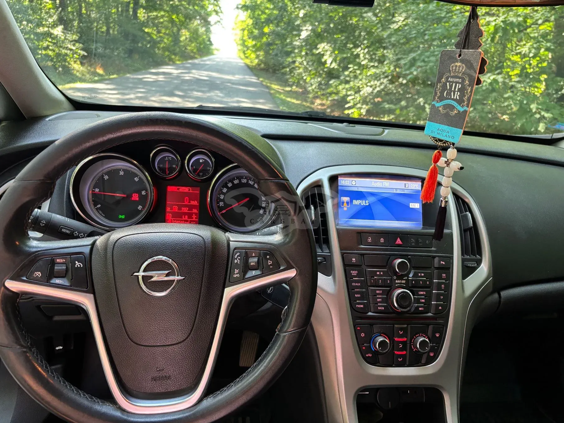 Opel Astra 2011
