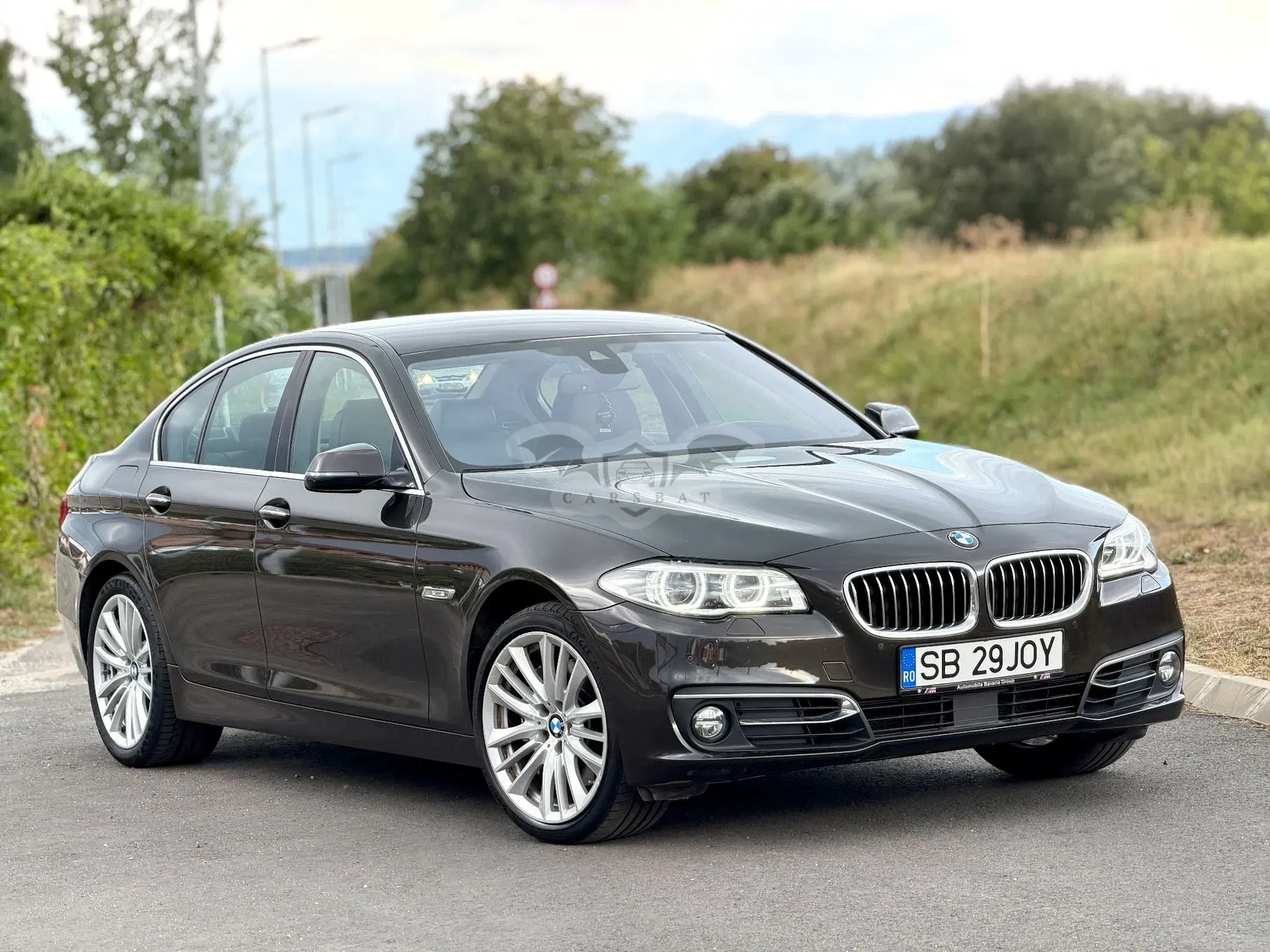 BMW 5 Series F10/F11/F07 [2010 - 2017] 530d xDrive Aut. Luxury Line 2016