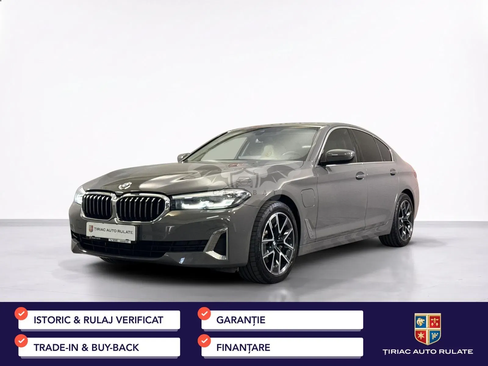 BMW 5 Series 530e xDrive AT PHEV 2020