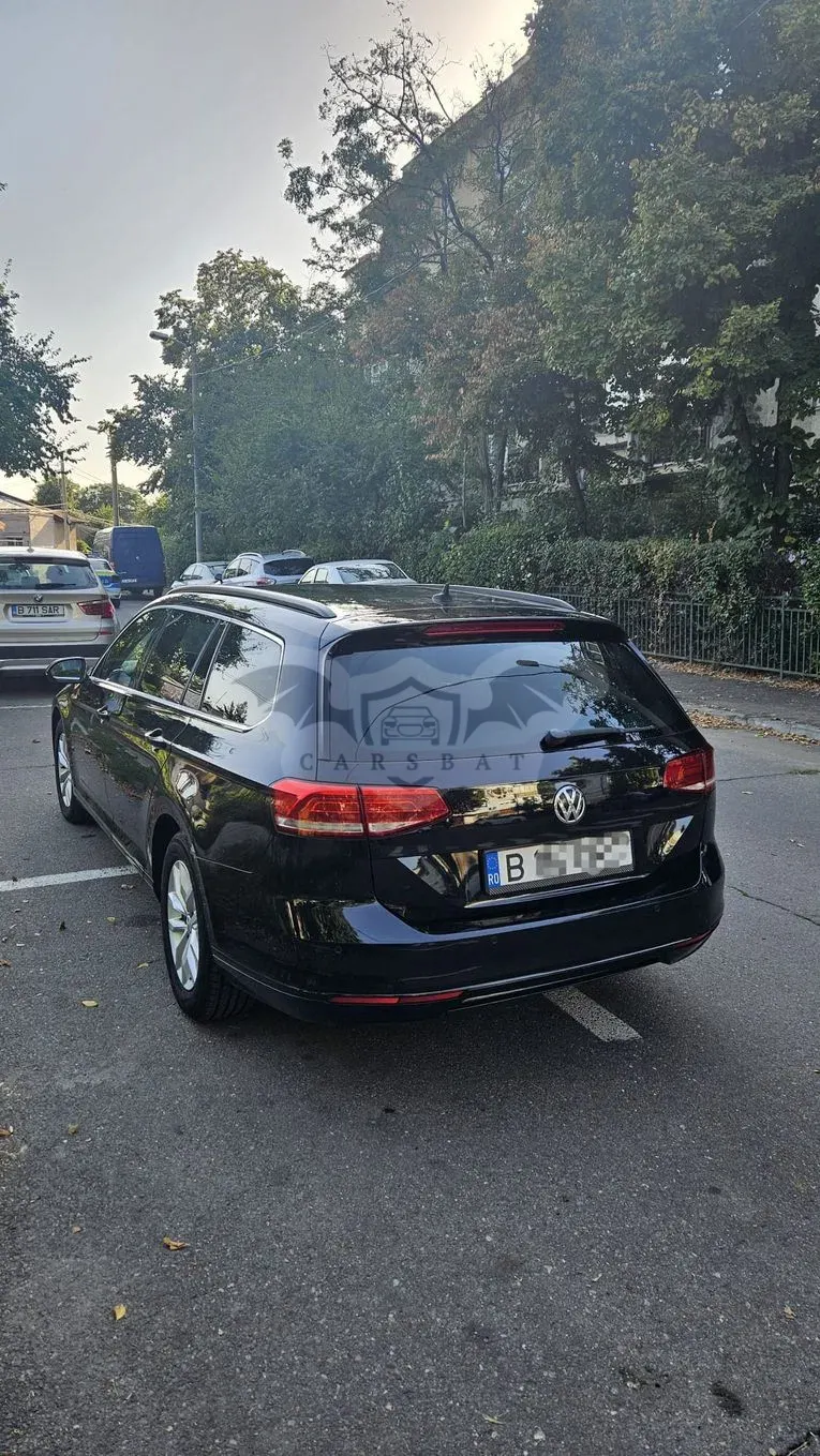 Volkswagen Passat B8 [2014 - Prezent] 2.0 TDI SCR DSG Highline 2015