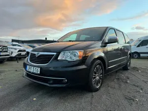 Lancia Voyager 2015