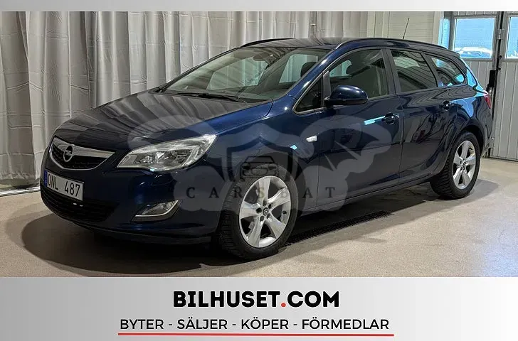 Opel Astra 2011