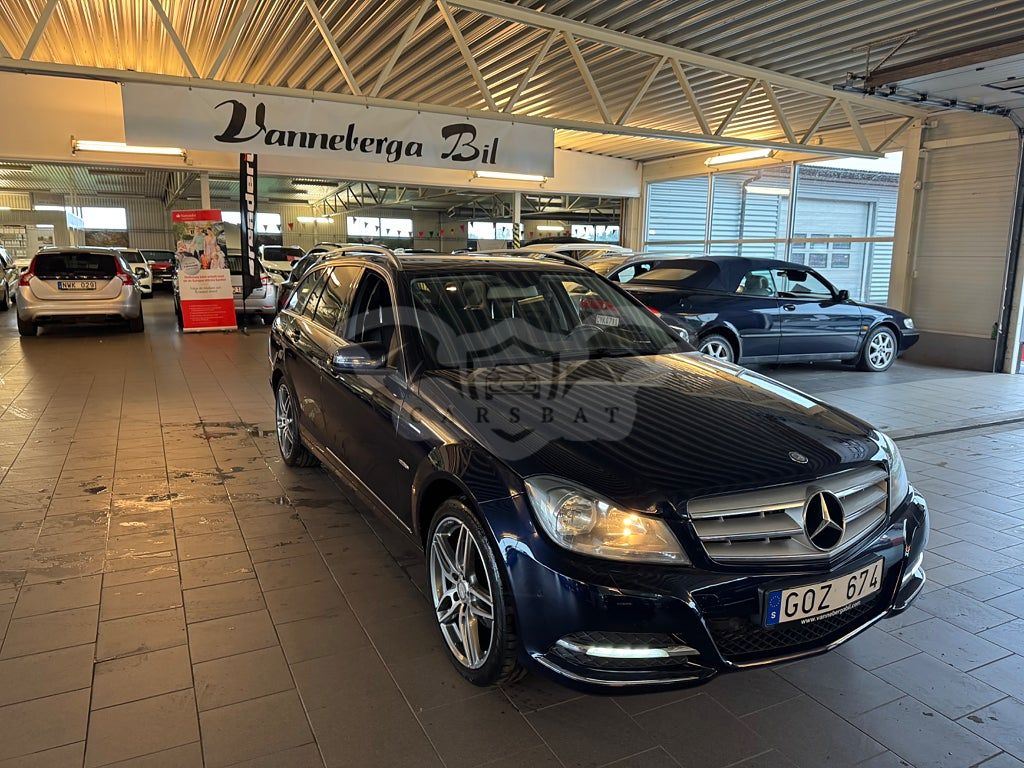 Mercedes-Benz C 2012