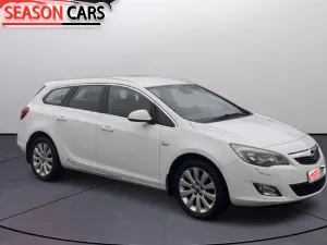Opel Astra 2012