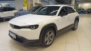 Mazda MX-30 2023