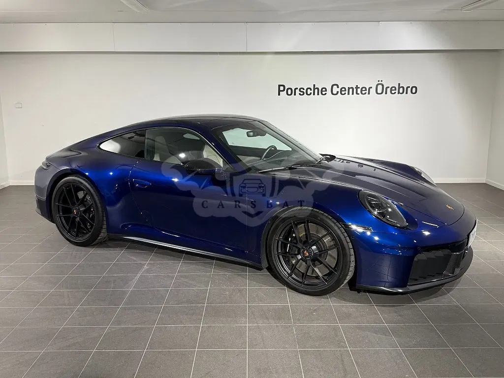 Porsche 911 2025