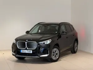 BMW iX1 2025