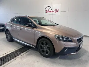 Volvo V40 2013