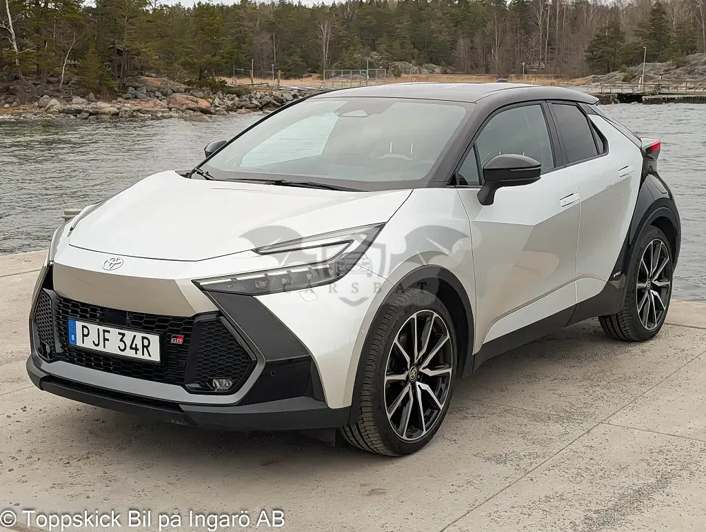 Toyota C-HR 2024