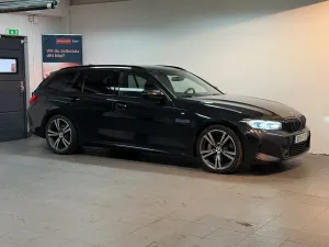 BMW 3 Series 330 2023