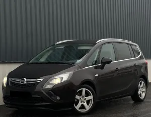 Opel Zafira 2012