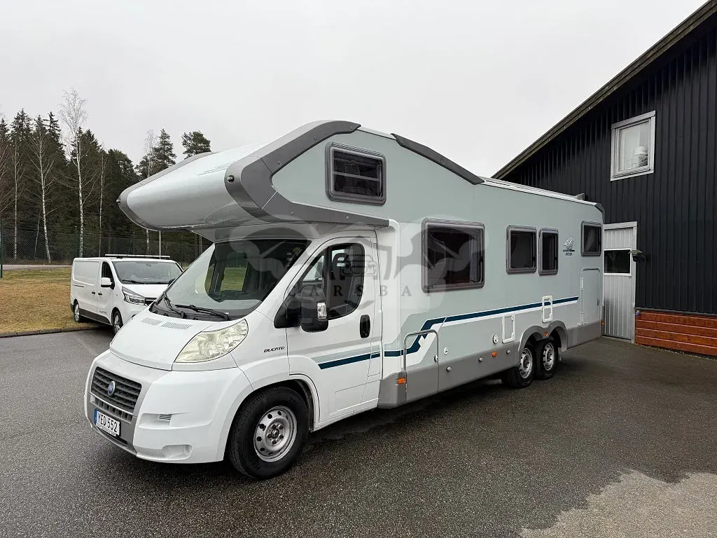 Weinsberg 790 * stort garage * dragkrok * 2007