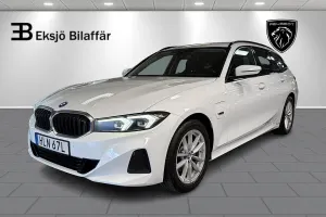 BMW 3 Series 330e 2023