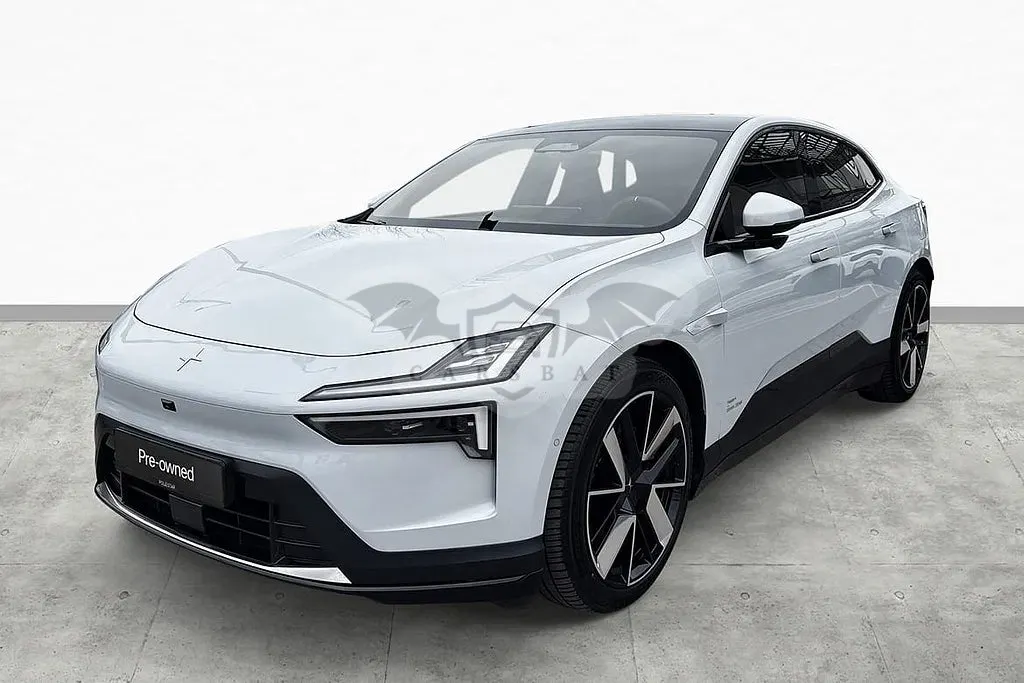 Polestar 4 2025