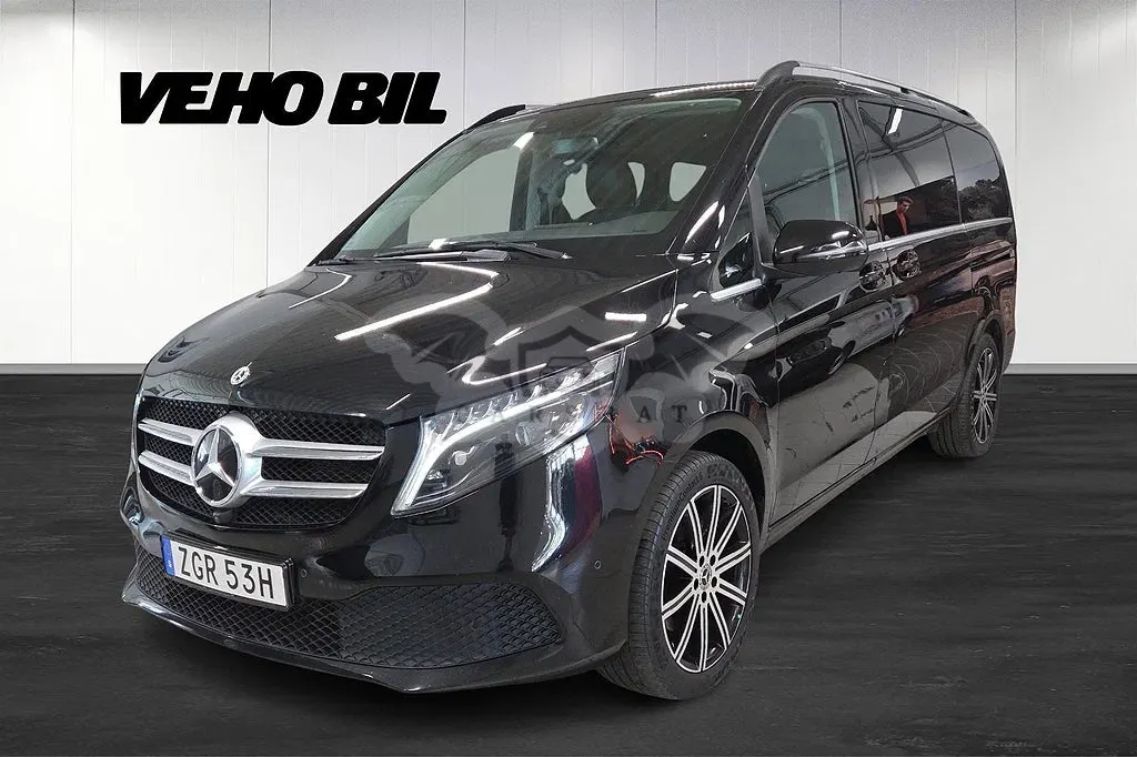 Mercedes-Benz V 2024