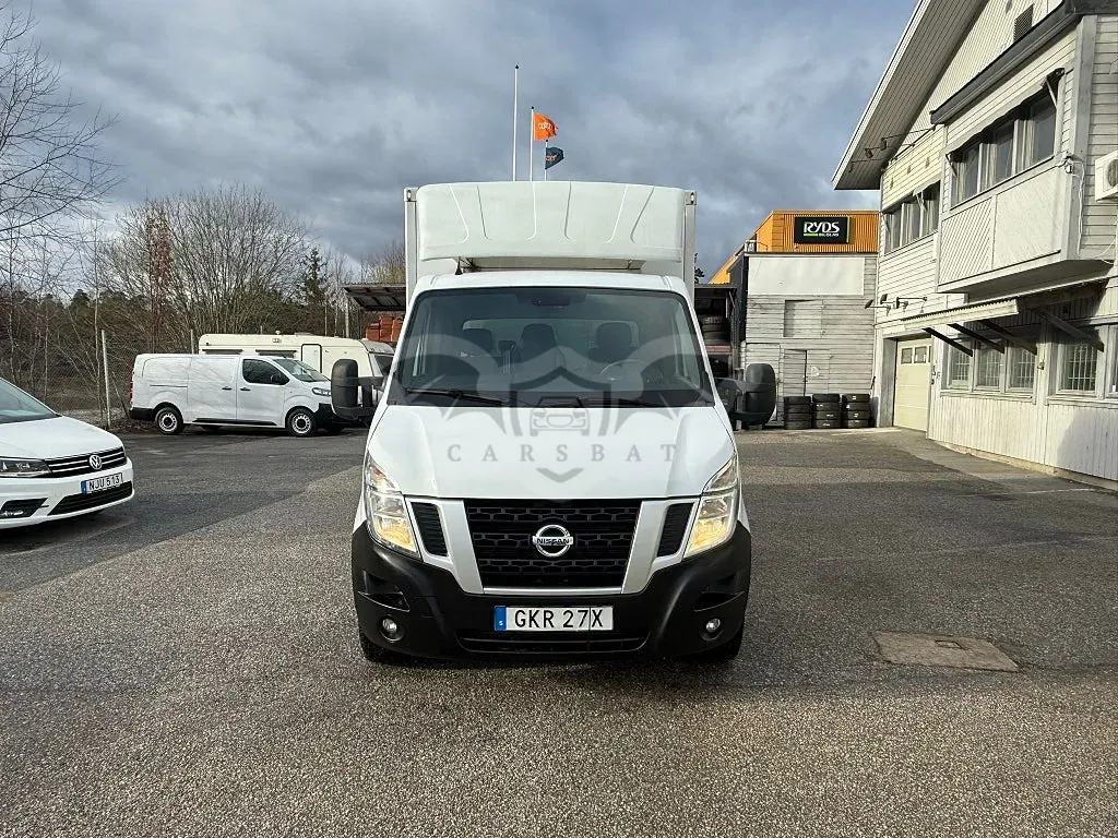 Nissan NV400 2019