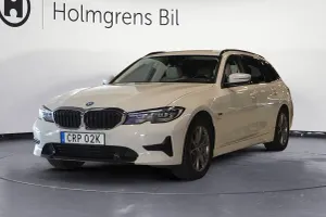 BMW 3 Series 330 2022