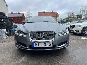 Jaguar XF 2013