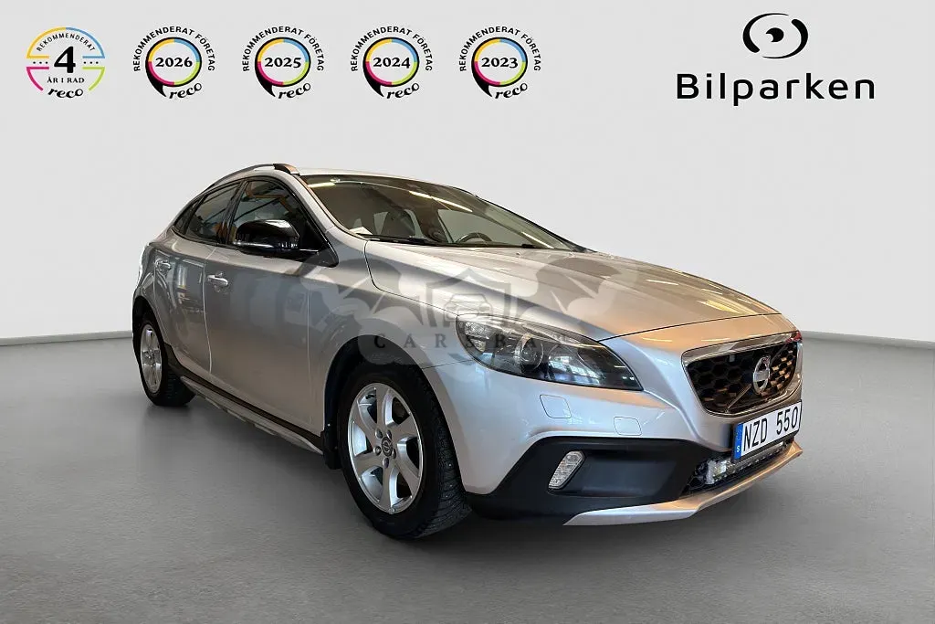 Volvo V40 2014