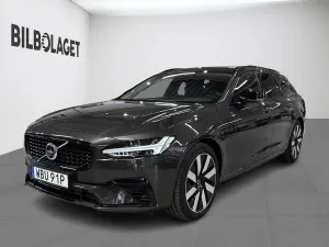Volvo V90 2025